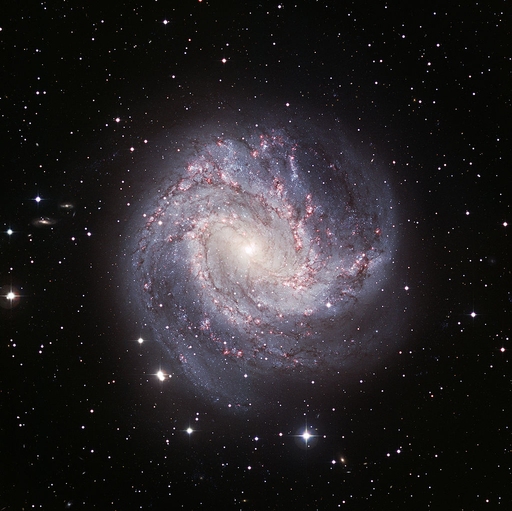 m83,m83 galaxy,southern pinwheel galaxy